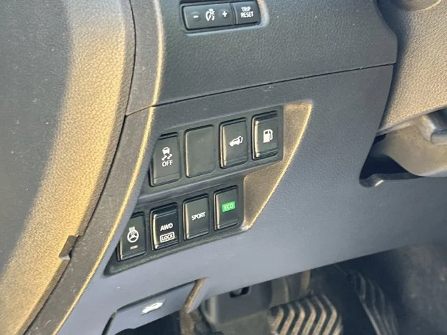 Used 2018 Black Nissan SV image 35