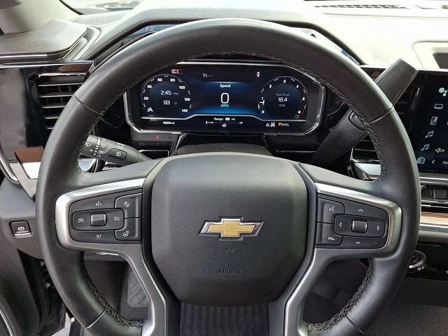 Used 2024 Gray Chevrolet LT image 19