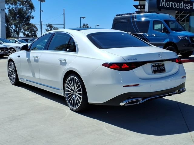 New 2027 White Mercedes-Benz S 580 image 21