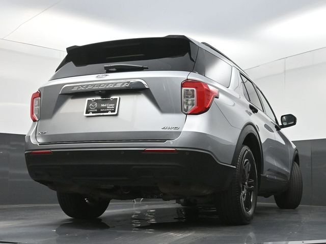 Used 2021 Silver Ford XLT image 31
