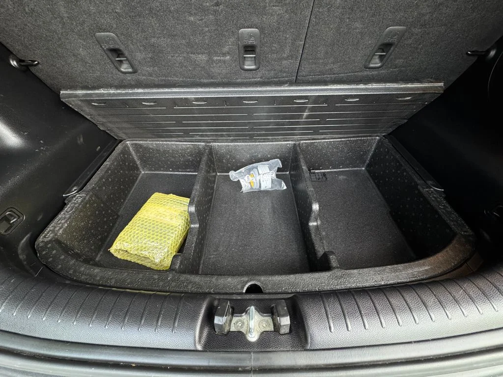 Used 2014 Alien II Kia Base image 38
