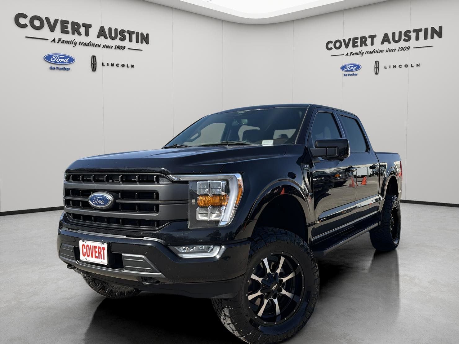 Used 2022 Black Ford Lariat image 1
