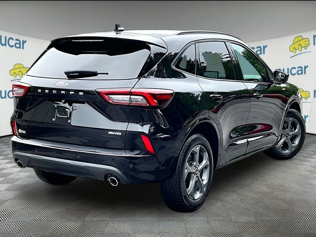 Used 2024 Black Metallic Ford ST-Line Select image 6