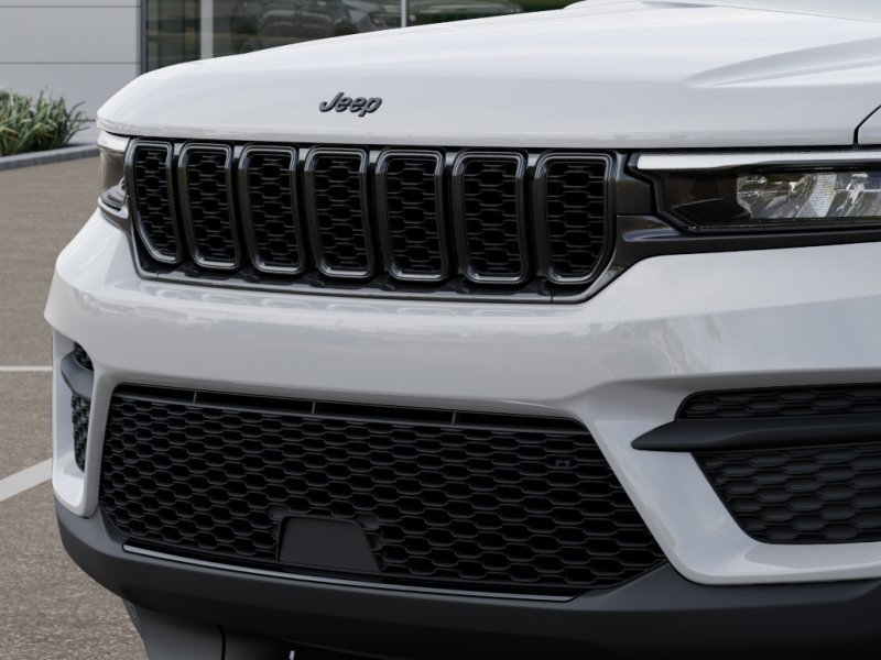 New 2025 Bright White Clear-Coat Exterior Paint Jeep Altitude image 37