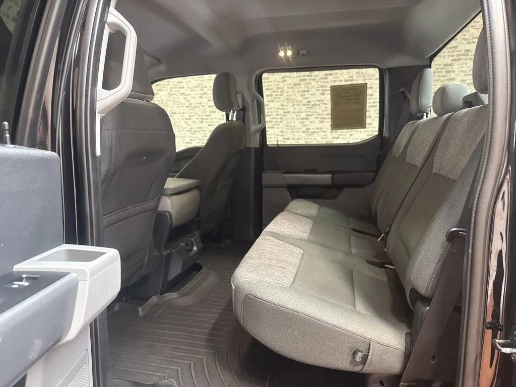Used 2023 Agate Black Metallic Ford XLT image 13