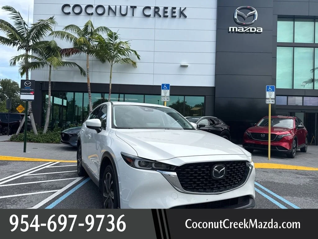 2023 Mazda CX-5 S Premium Plus package Auto AWD's photo