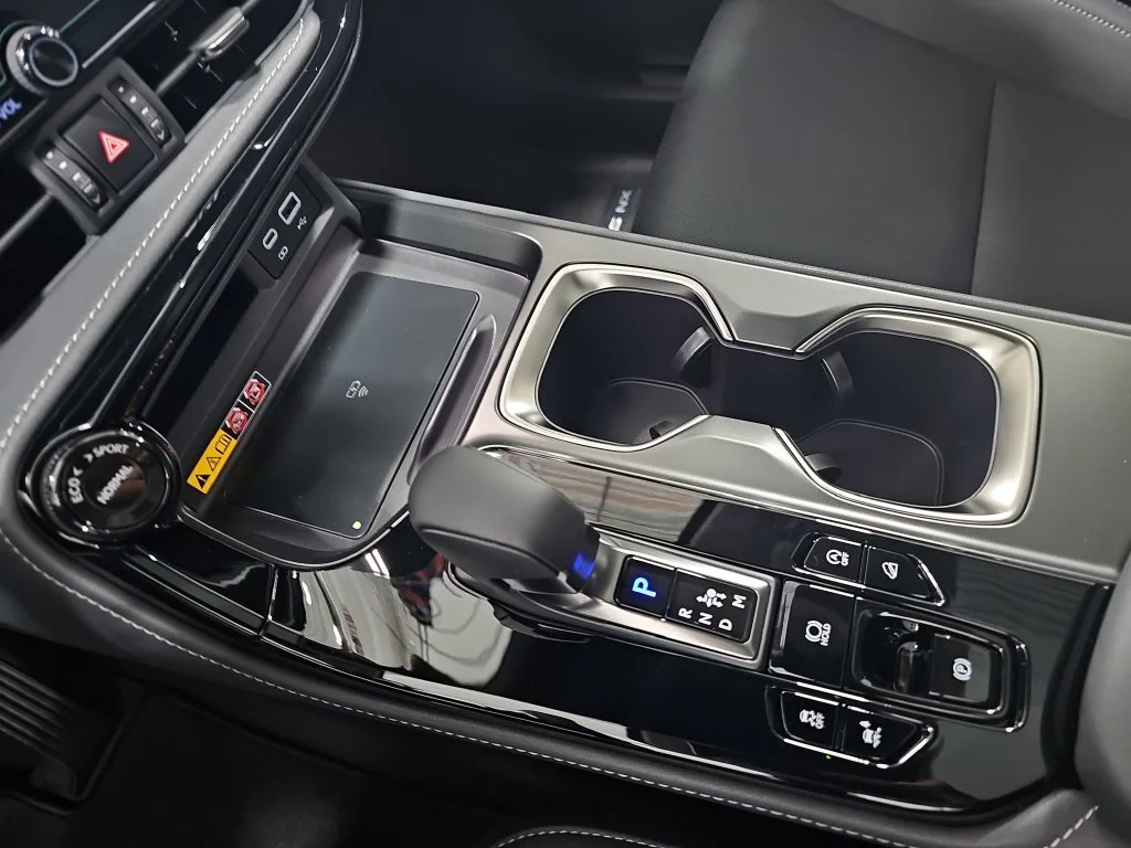 New 2026 Ultra White Lexus PREMIUM image 24