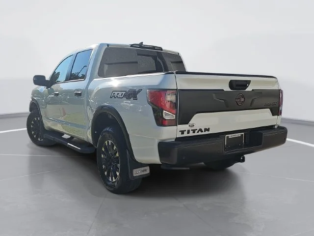 Used 2023 White Nissan PRO-4X image 5