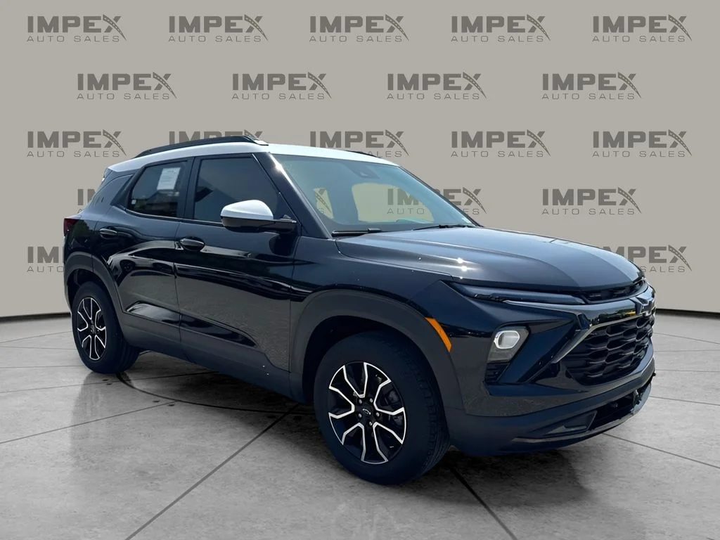 Used 2024 Black Chevrolet ACTIV image 7