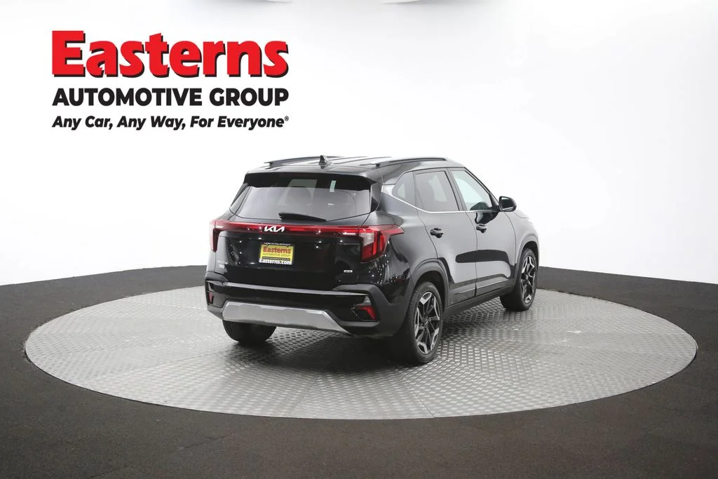 Used 2024 Black Kia SX image 38