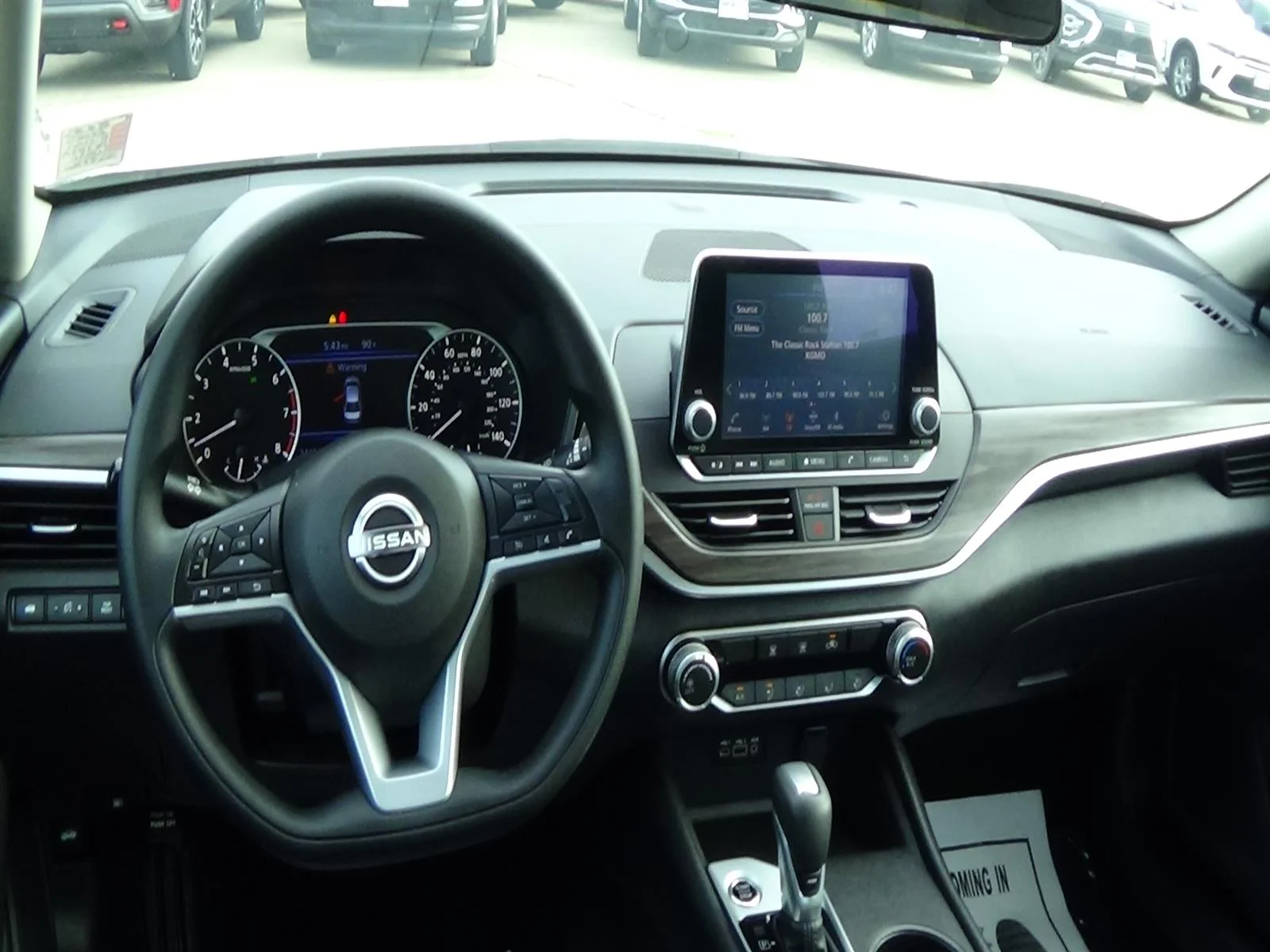 Certified Used 2025 Glacier White (qak) Nissan 2.5 SV image 12