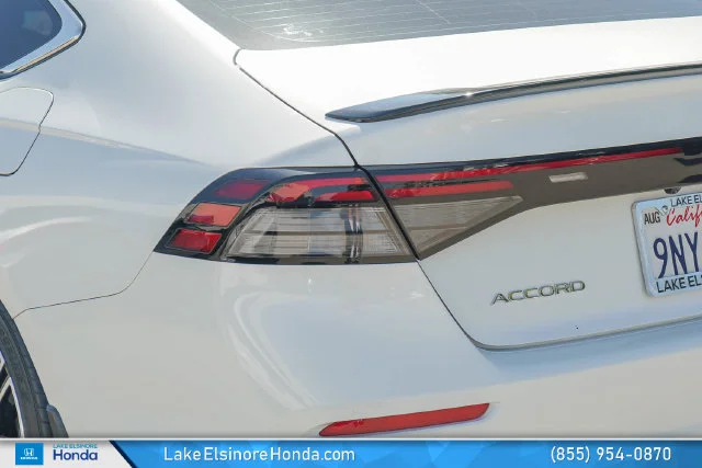Used 2024 Platinum White Pearl Honda Sport image 12