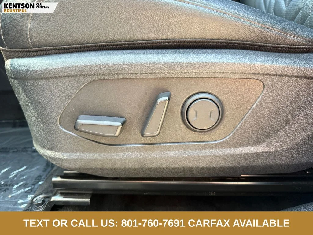 Used 2024 Gray Kia X-Line image 29