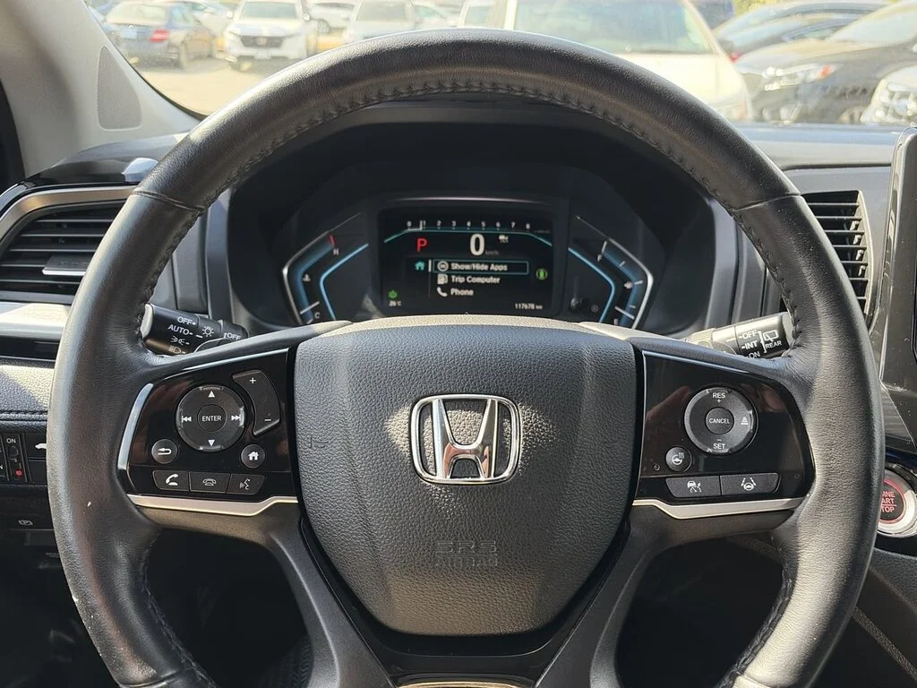 Used 2023  Honda Touring Certified Pre-Owned   Clean Title   One Ow image 22