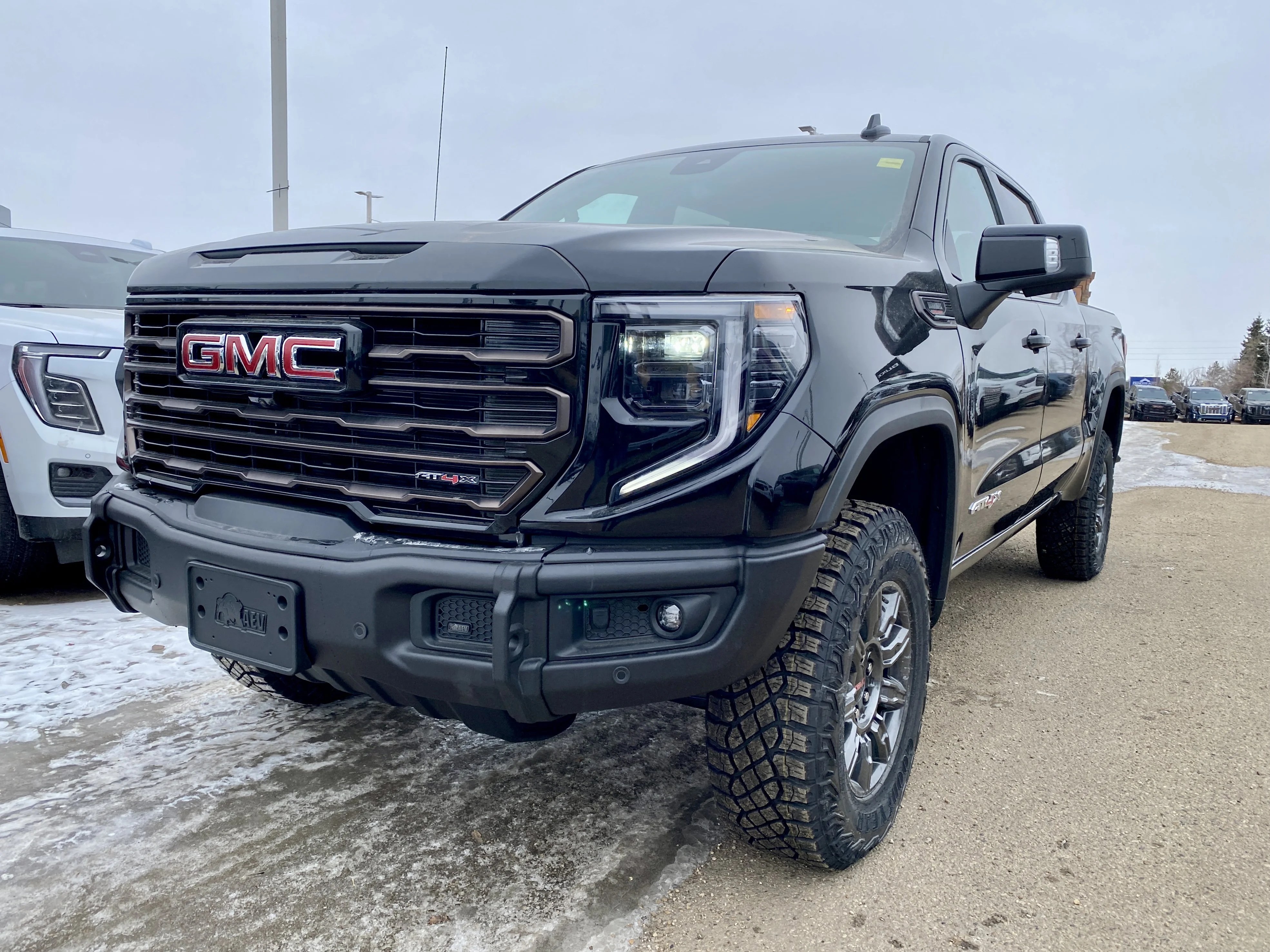 New 2026 ONYX BLACK GMC AT4X image 2