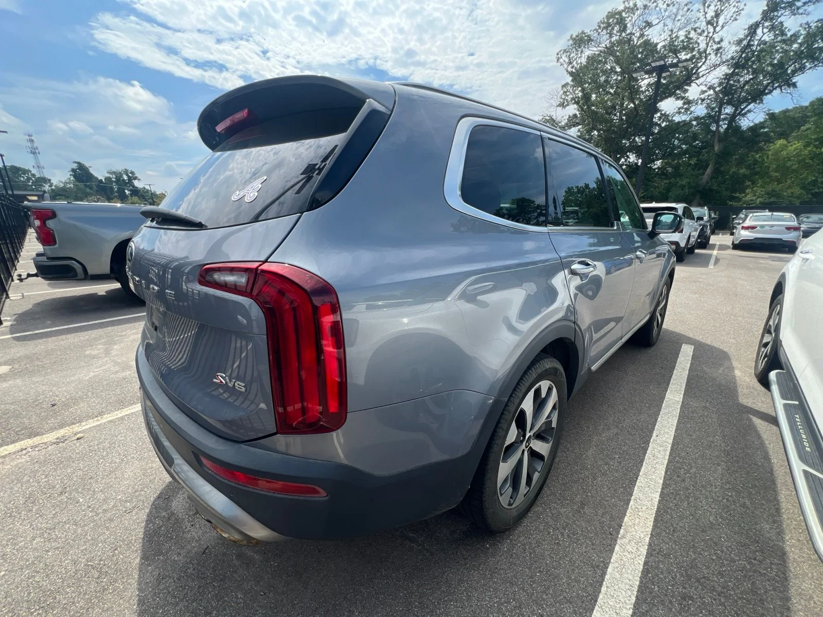 Used 2020 Silver Kia S image 8