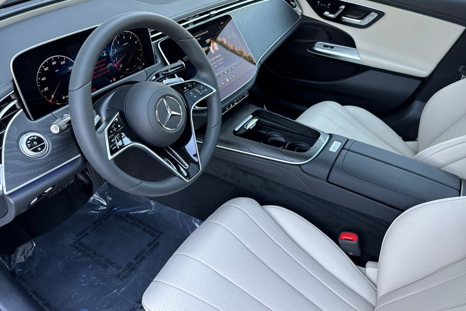 New 2026 Nautical Blue Metallic Mercedes-Benz E 350 image 14