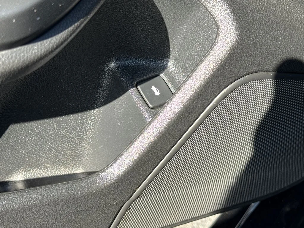 Used 2016 Black Honda EX-T image 23