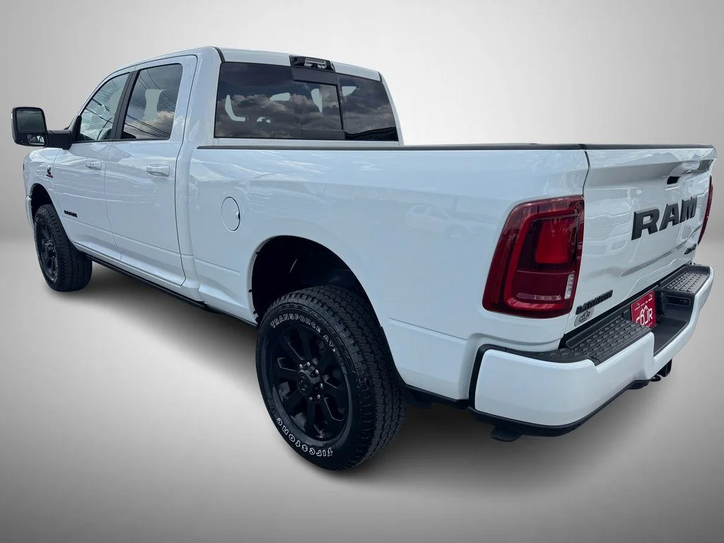 New 2026 Bright White Clear-Coat Exterior Paint RAM Laramie image 4