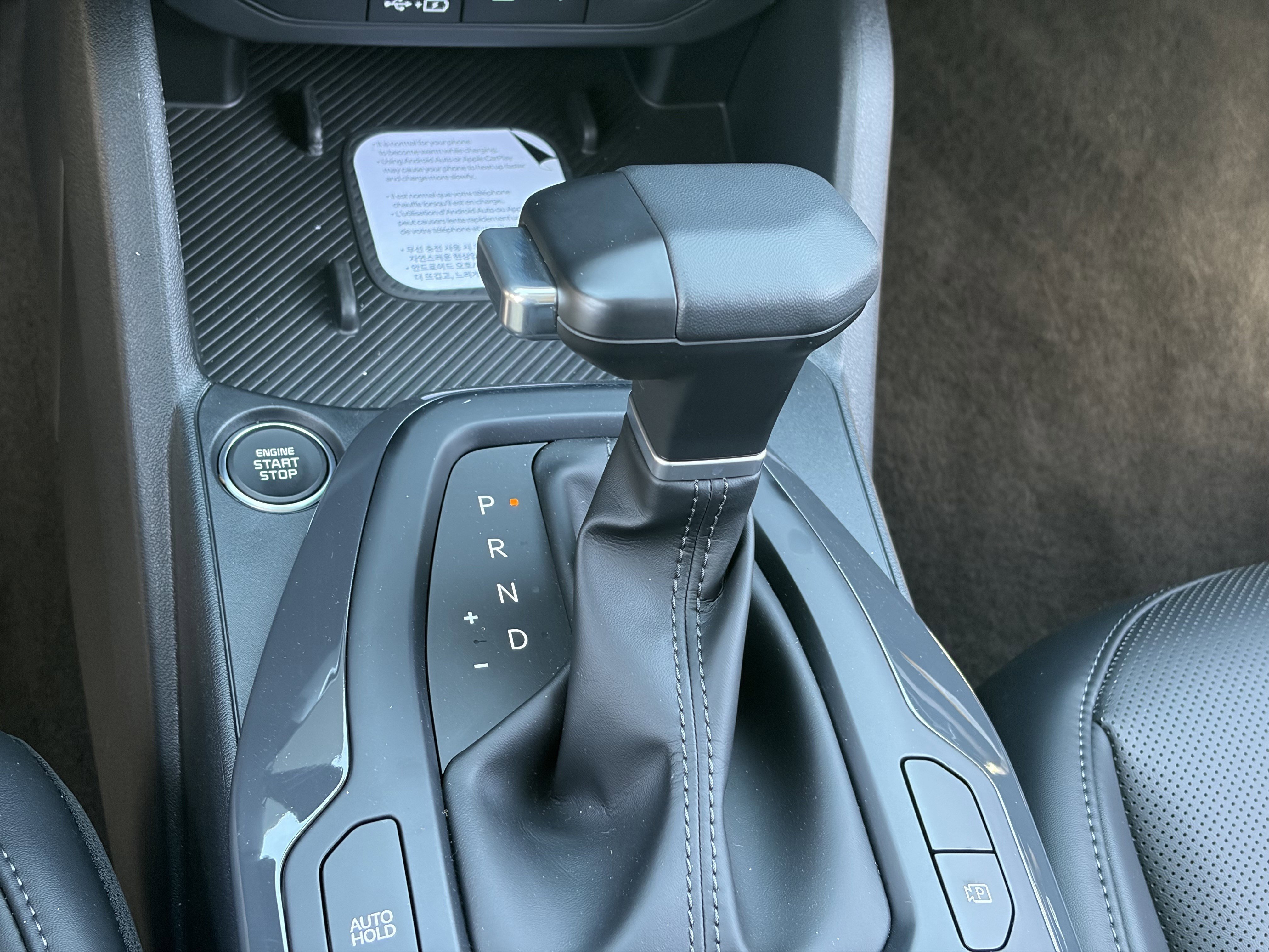 New 2026 Snow White Pearl Kia EX image 28
