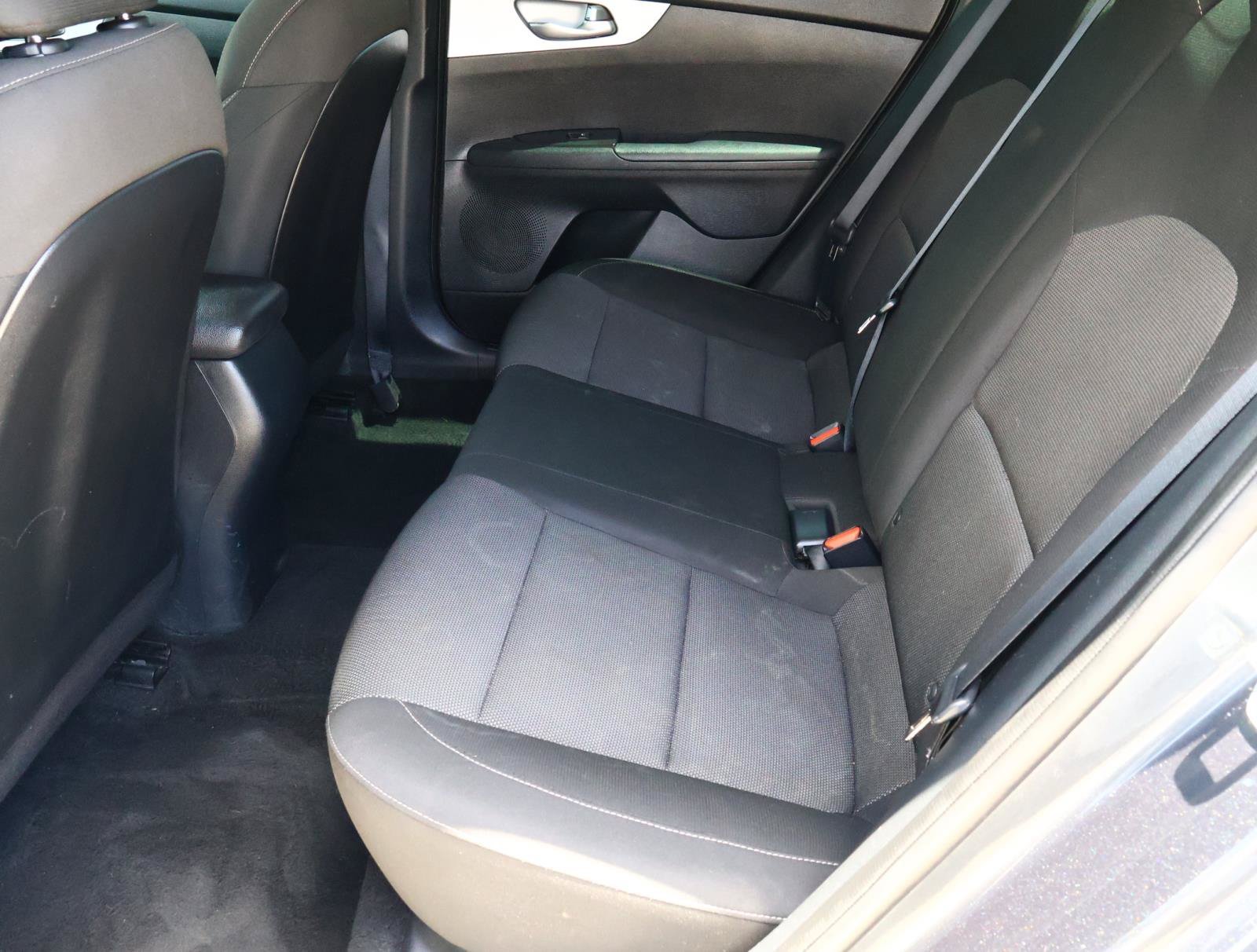 2024 Kia Forte LXS - Photo 18