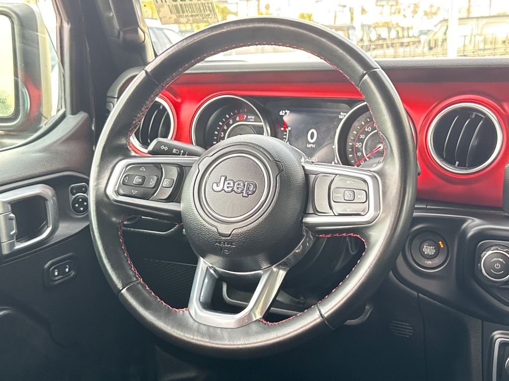 Used 2022 Black Jeep Unlimited Rubicon image 21