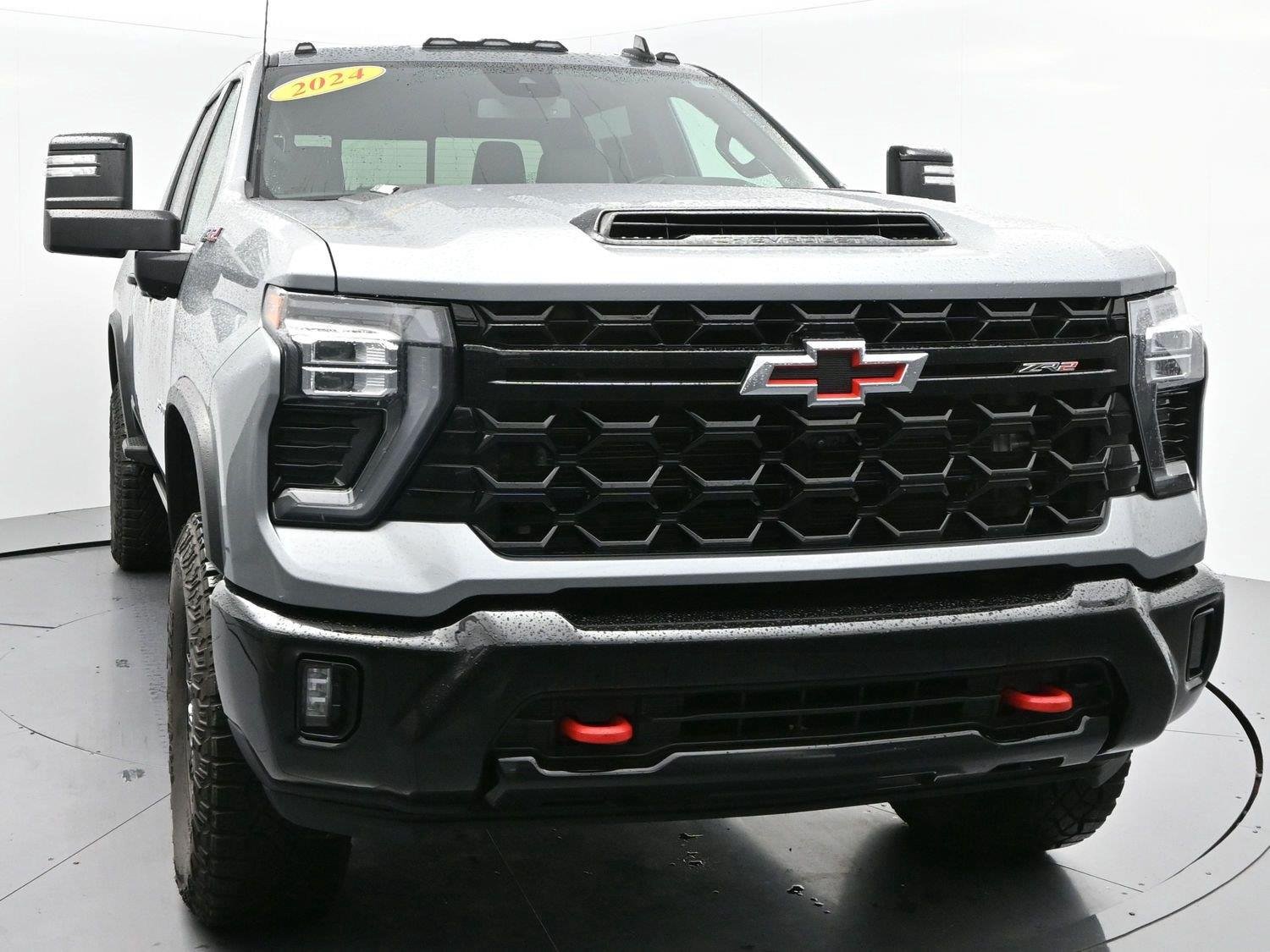 Used 2024 Sterling Gray Metallic Chevrolet ZR2 image 2