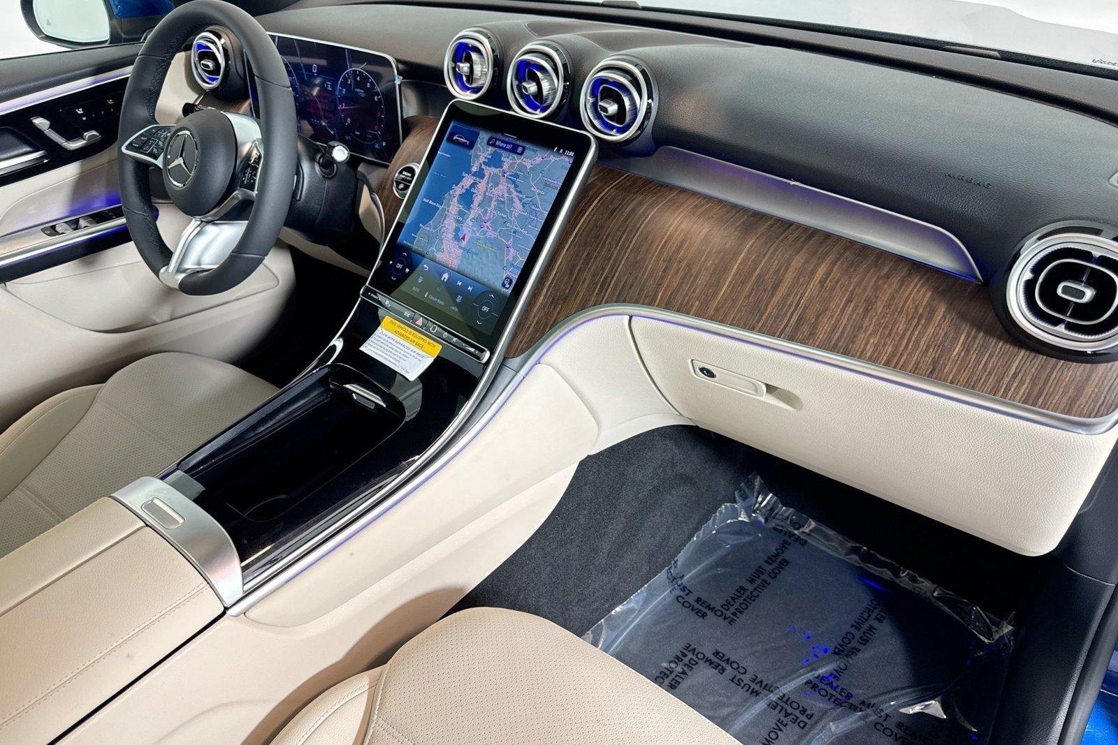 New 2026 Black Mercedes-Benz GLC 300 image 27