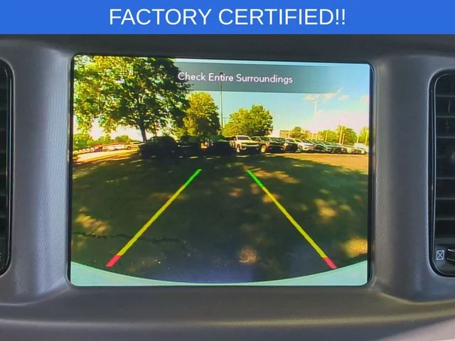 Used 2023 White Dodge SXT image 24