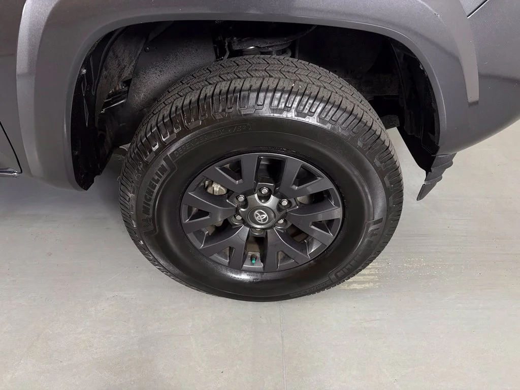 Used 2021 Gray Toyota SR5 image 11