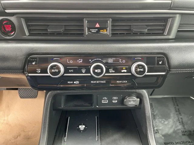 Used 2025  Honda Touring image 19