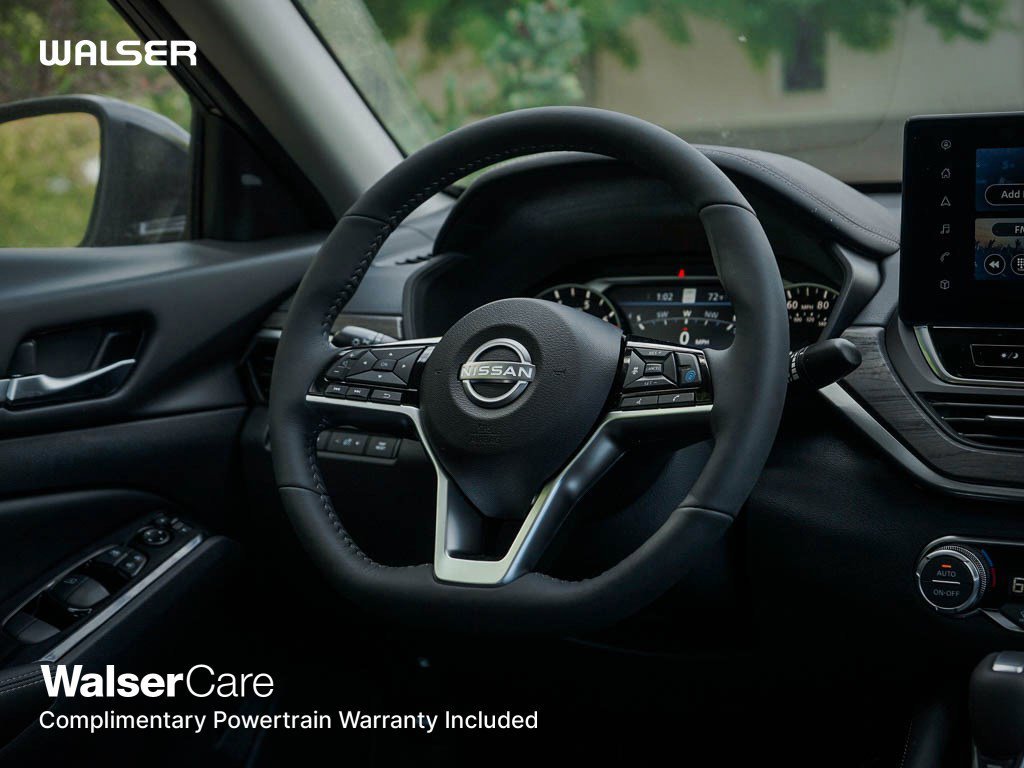 2025 Nissan Altima SL - Photo 14