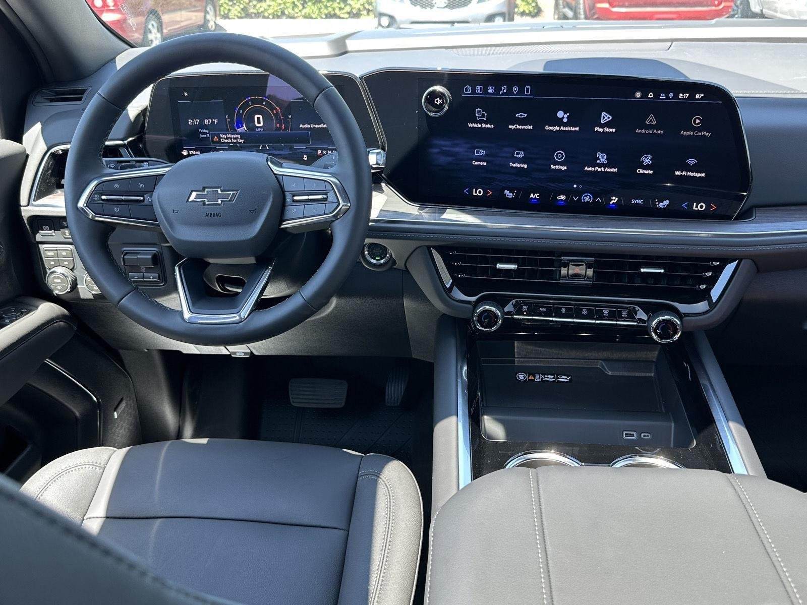 2026 Chevrolet Suburban Z71 - Photo 24