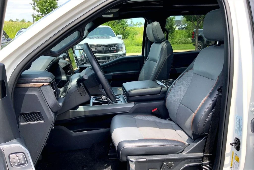 Used 2024 White Ford Lariat image 9