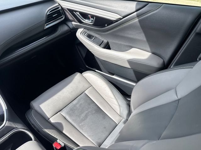 Used 2024 White Subaru Onyx Edition XT image 16