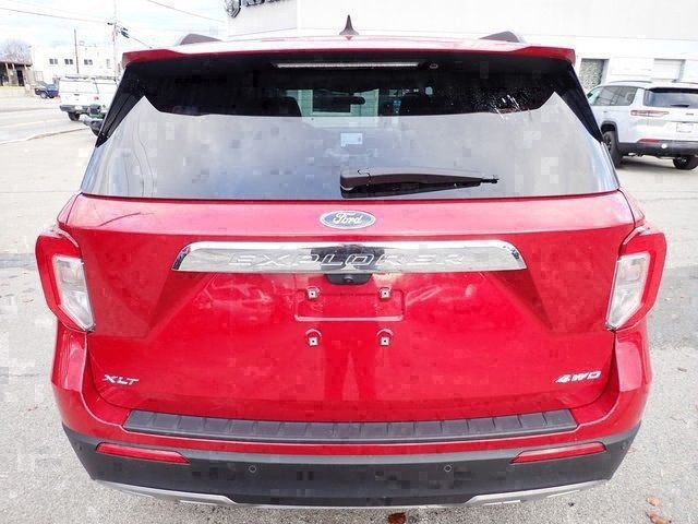 Used 2023 Red Ford XLT image 7