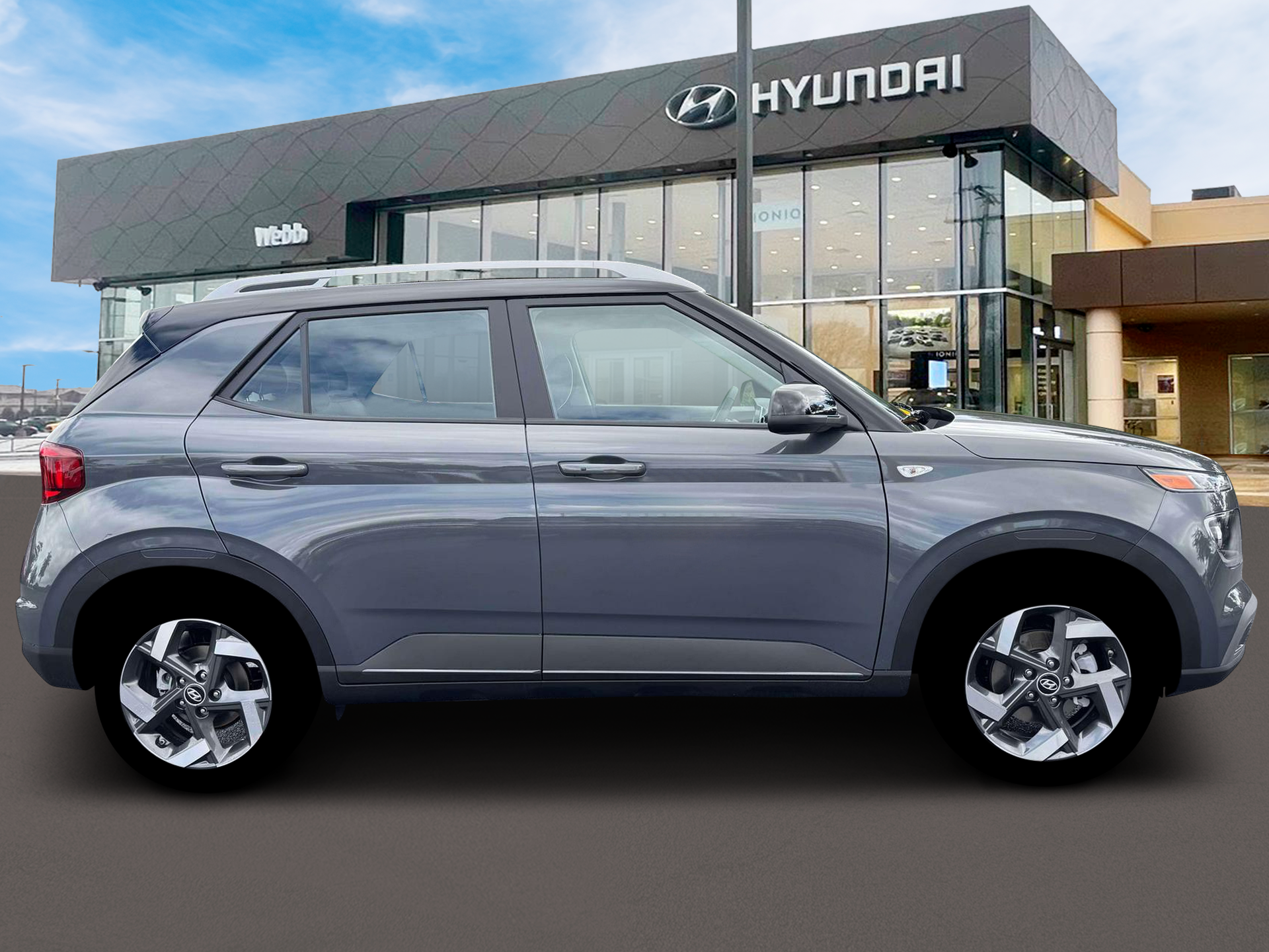 New 2026 Gray Hyundai SEL w/Two-Tone Roof image 9