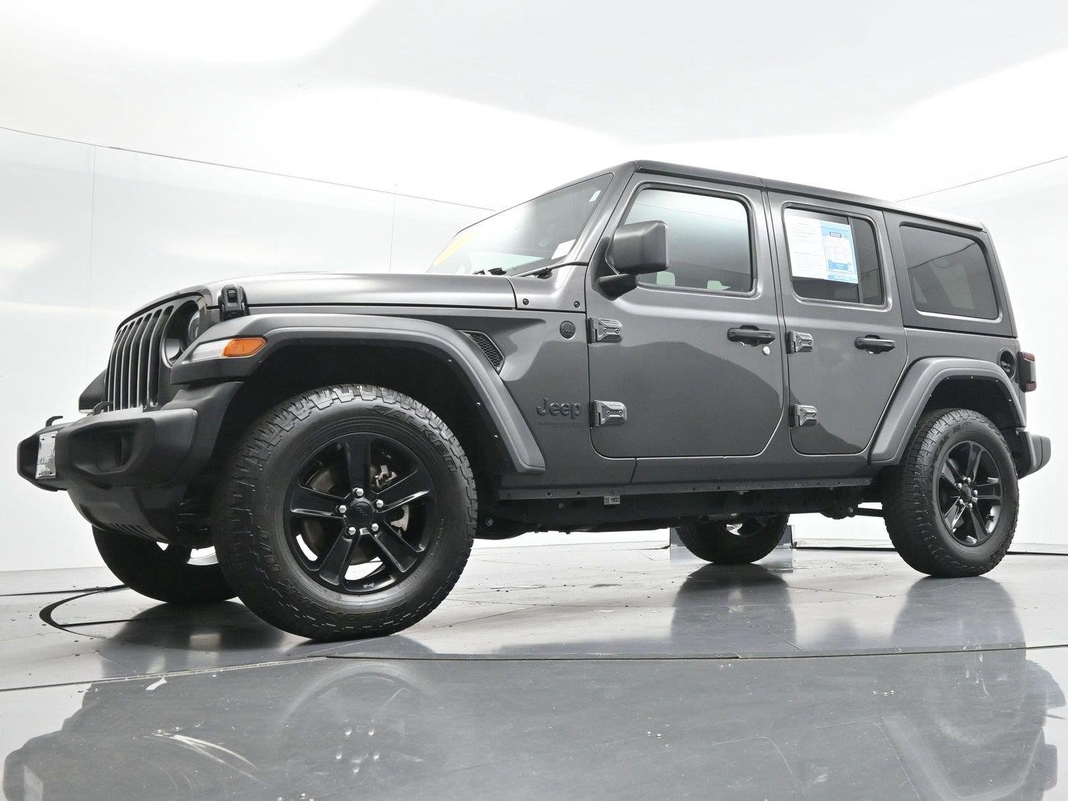 Used 2022 Granite Crystal Metallic Clearcoat Jeep Unlimited Sport Altitude image 47