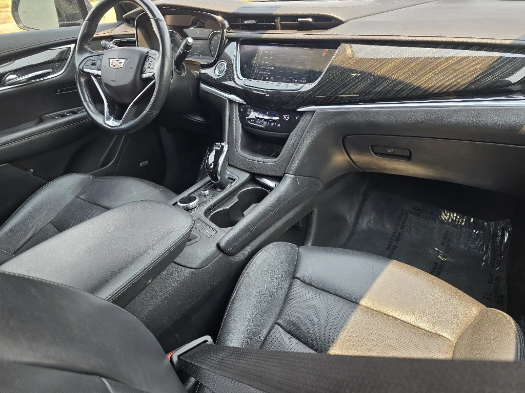Used 2020 Stellar Black Metallic Cadillac AWD Premium Luxury image 29