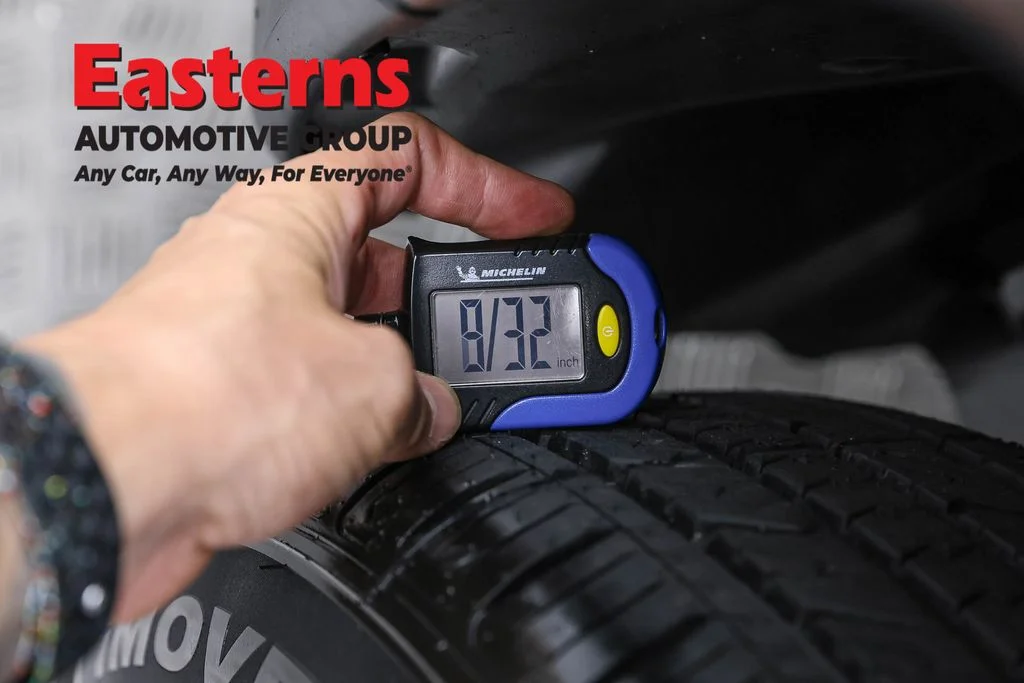 Used 2023 Black Jeep Latitude image 29