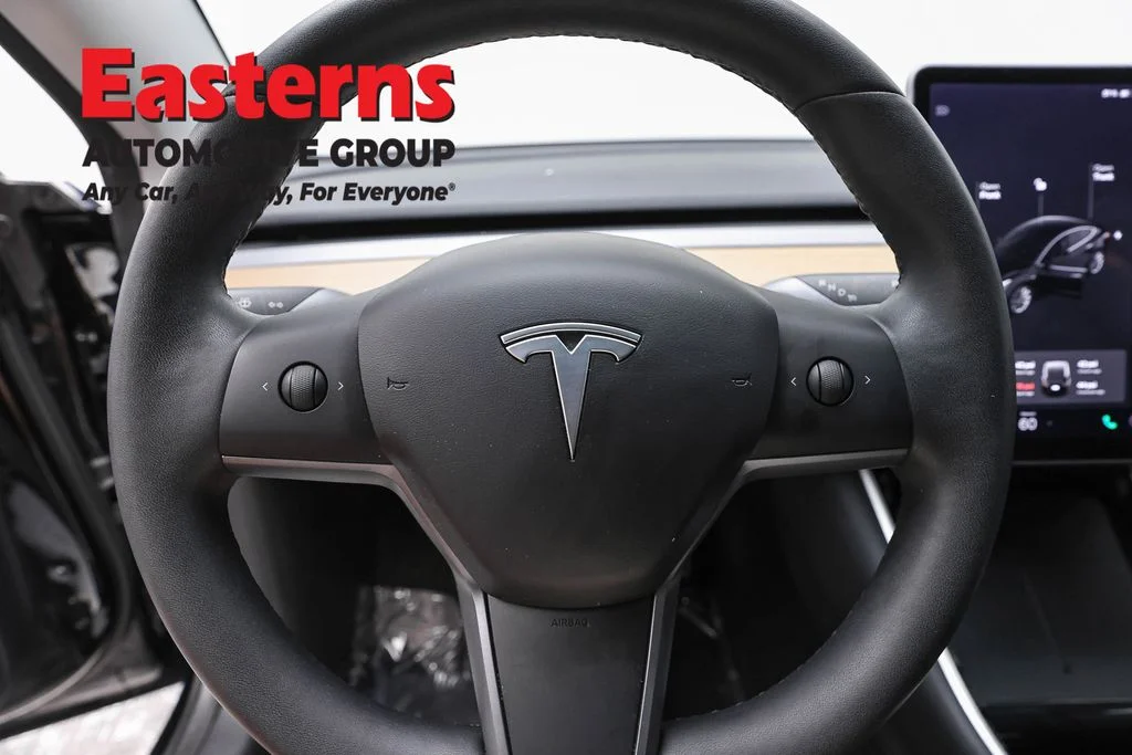 Used 2020 Black Tesla Long Range image 10
