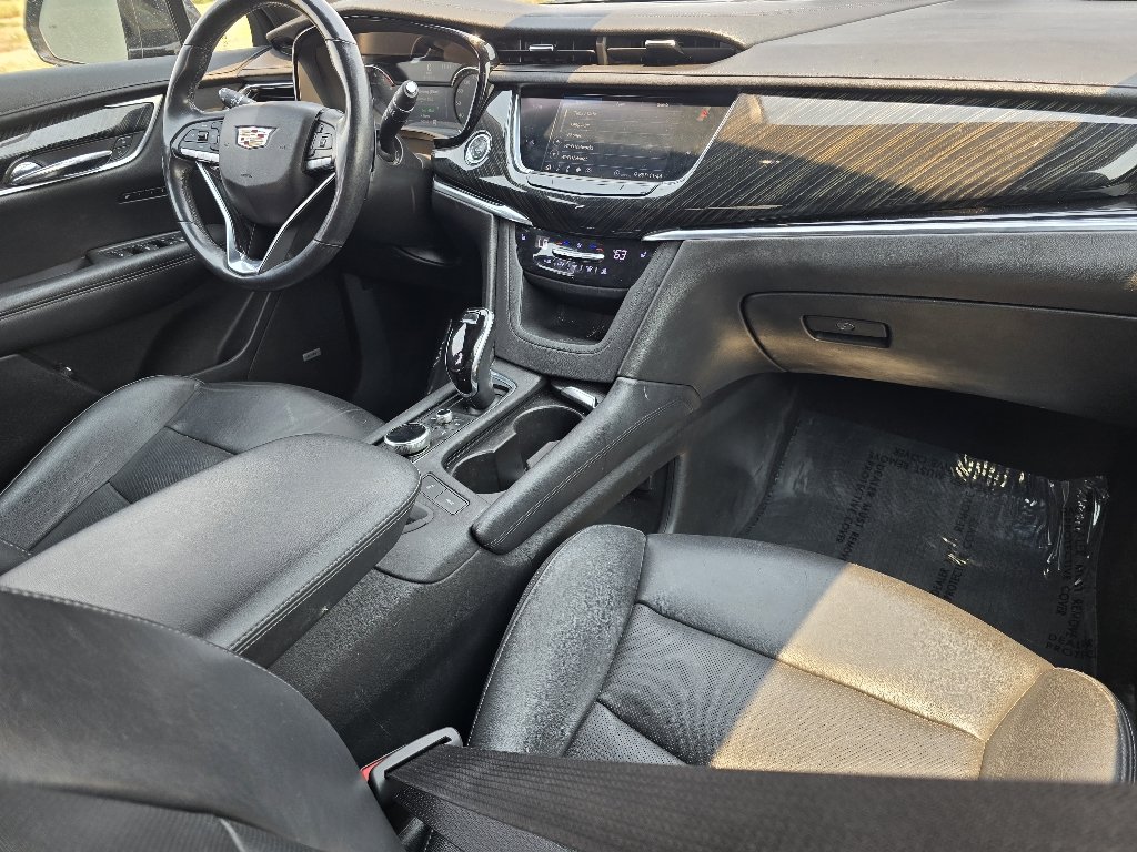 Used 2020 Stellar Black Metallic Cadillac AWD Premium Luxury image 29