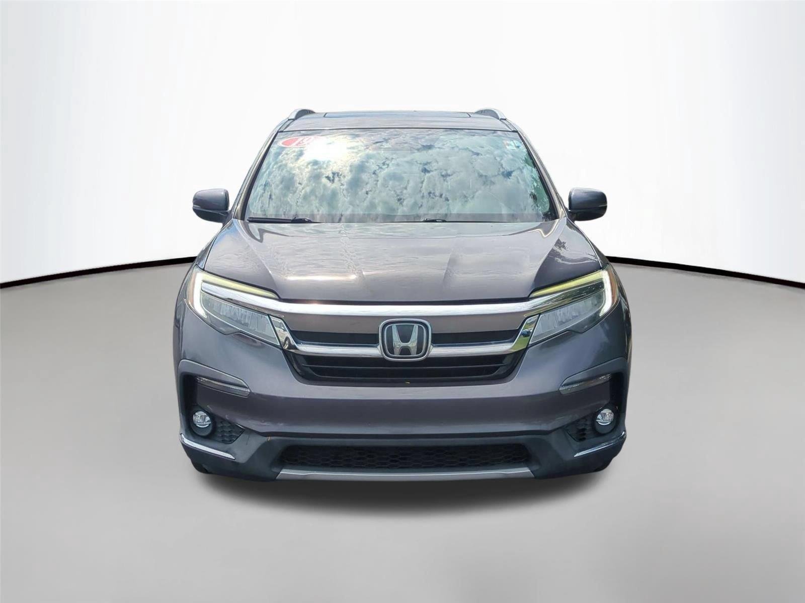 Used 2019 Modern Steel Metallic Honda Touring 8-Passenger image 8