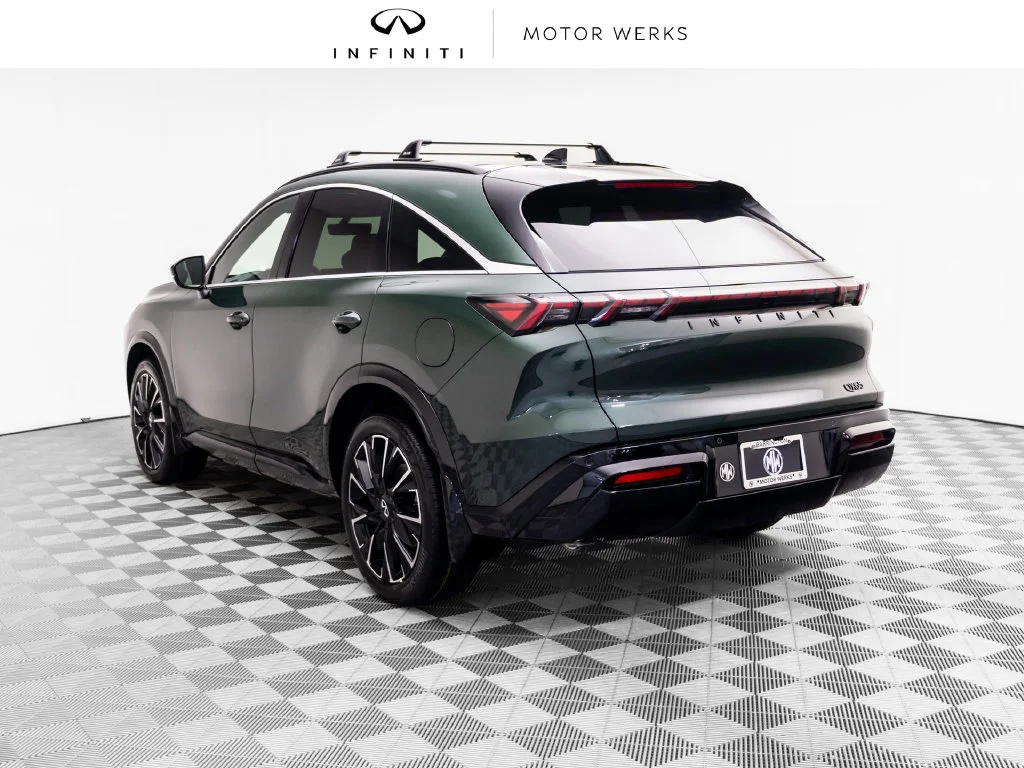 New 2027 Green INFINITI AUTOGRAPH image 3