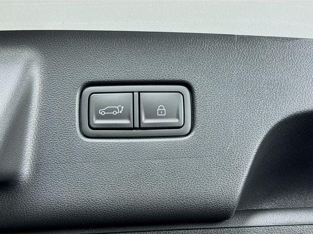 New 2026 White Hyundai Blue SEL 7P image 42