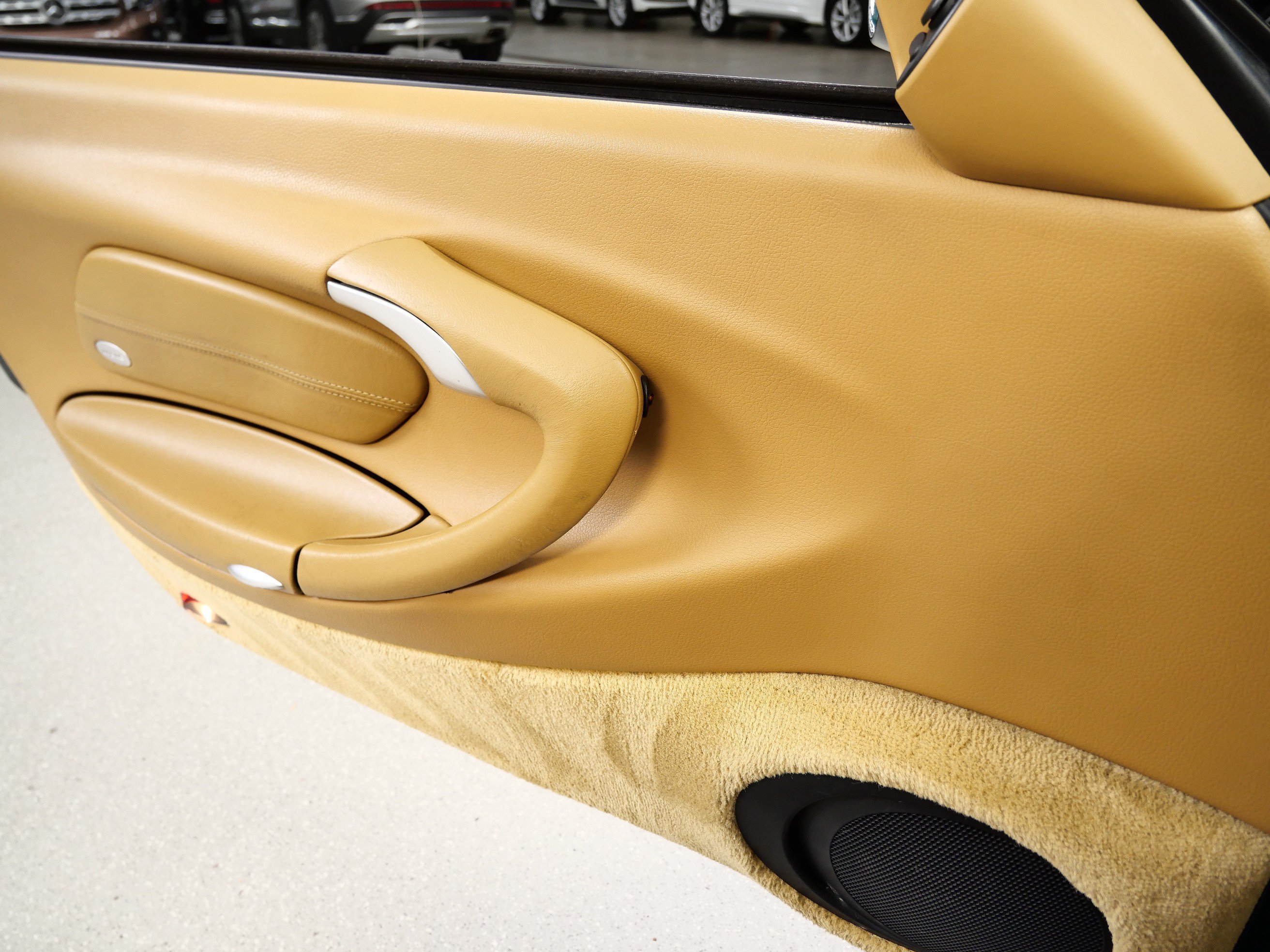 Used 2001 Forest Green Metallic Porsche  image 26