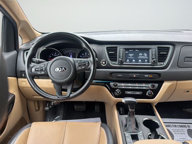 Used 2020 Black Kia EX image 11