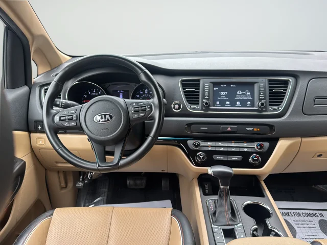 Used 2020 Black Kia EX image 11