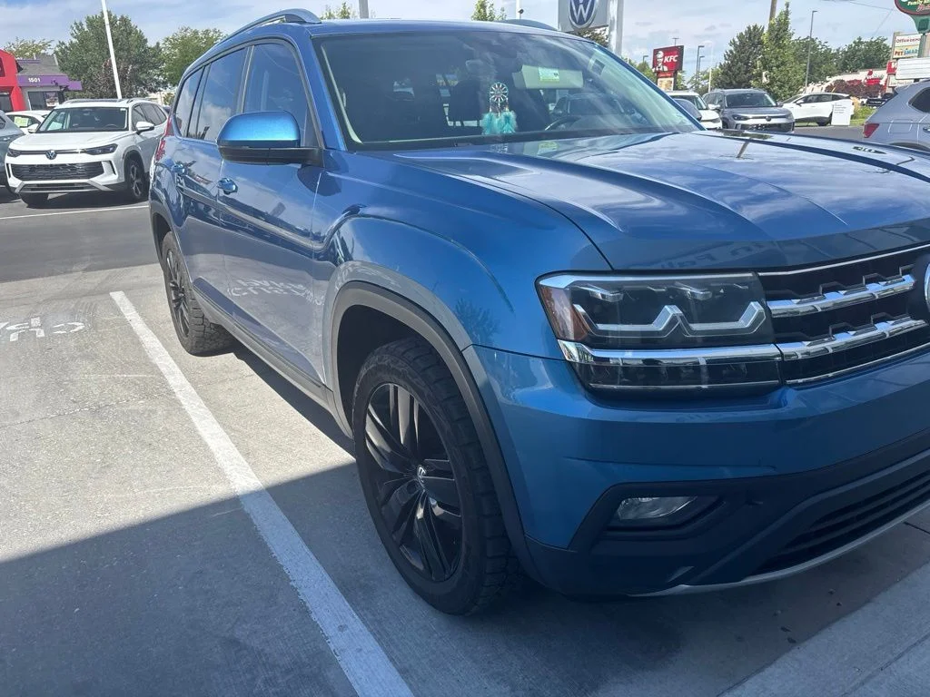 Used 2019 Blue Volkswagen 3.6L V6 SE image 10
