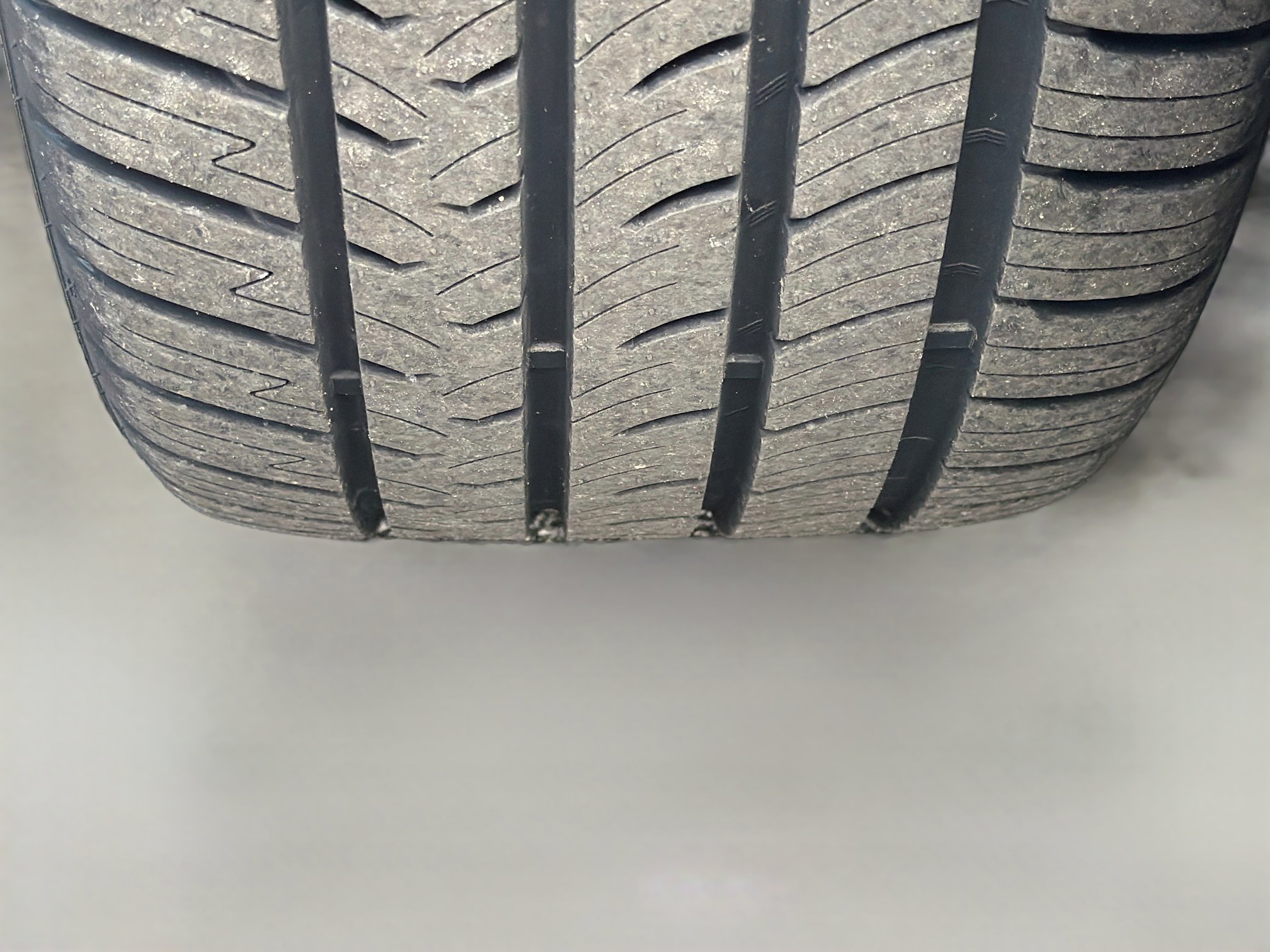 Used 2022 Black Volkswagen SEL R-Line image 43